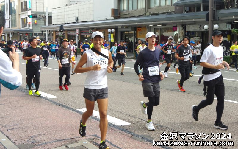 ����}���\��