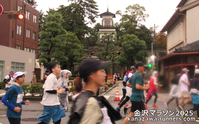 ����}���\��