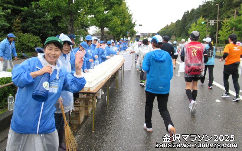 ����}���\��